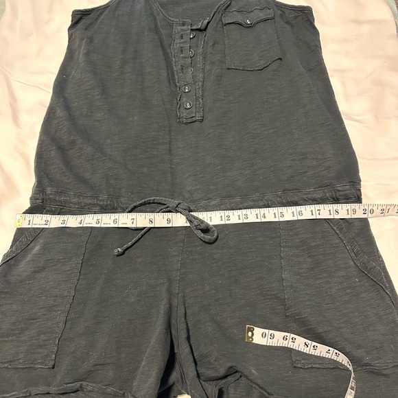 Michael Stars Romper - Picture 2 of 9